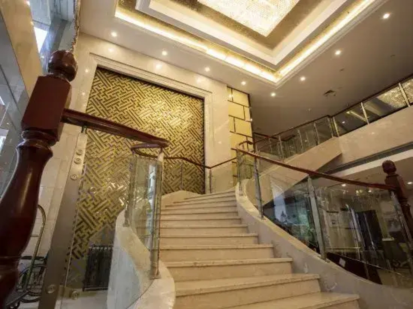 Jin Cheng International Hotel