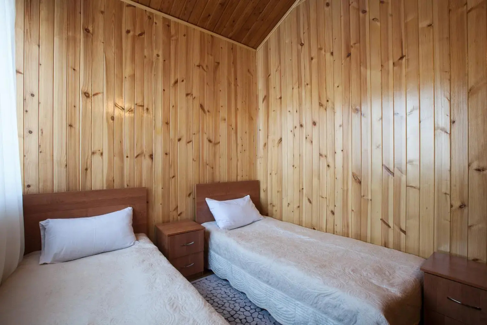 Каскад Хаус