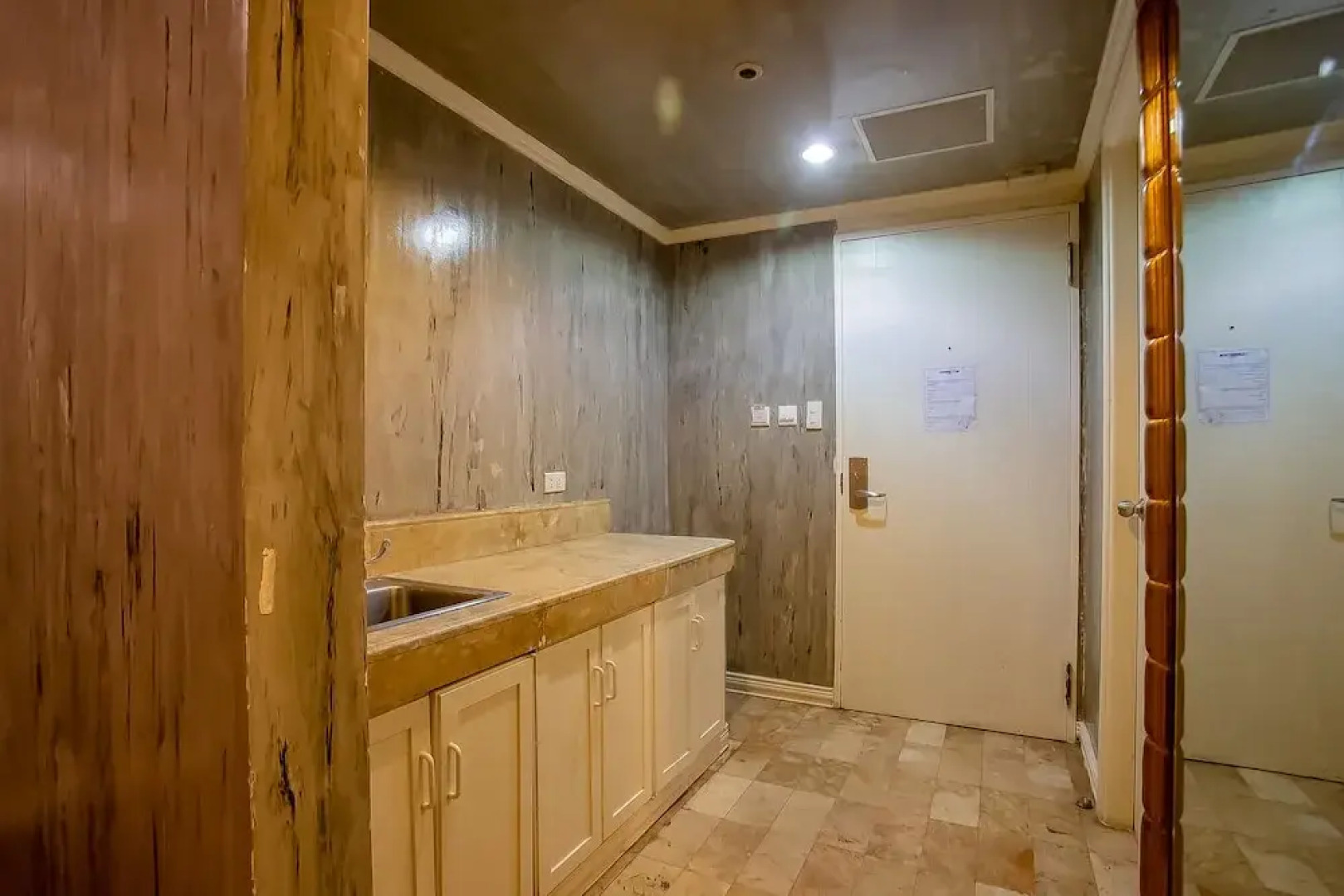 OYO 821 Connector Hostel