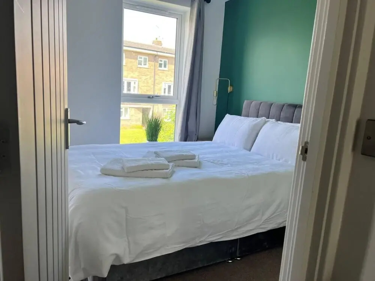 Central 4-bed House - Parking, Patio, Garden, Wifi