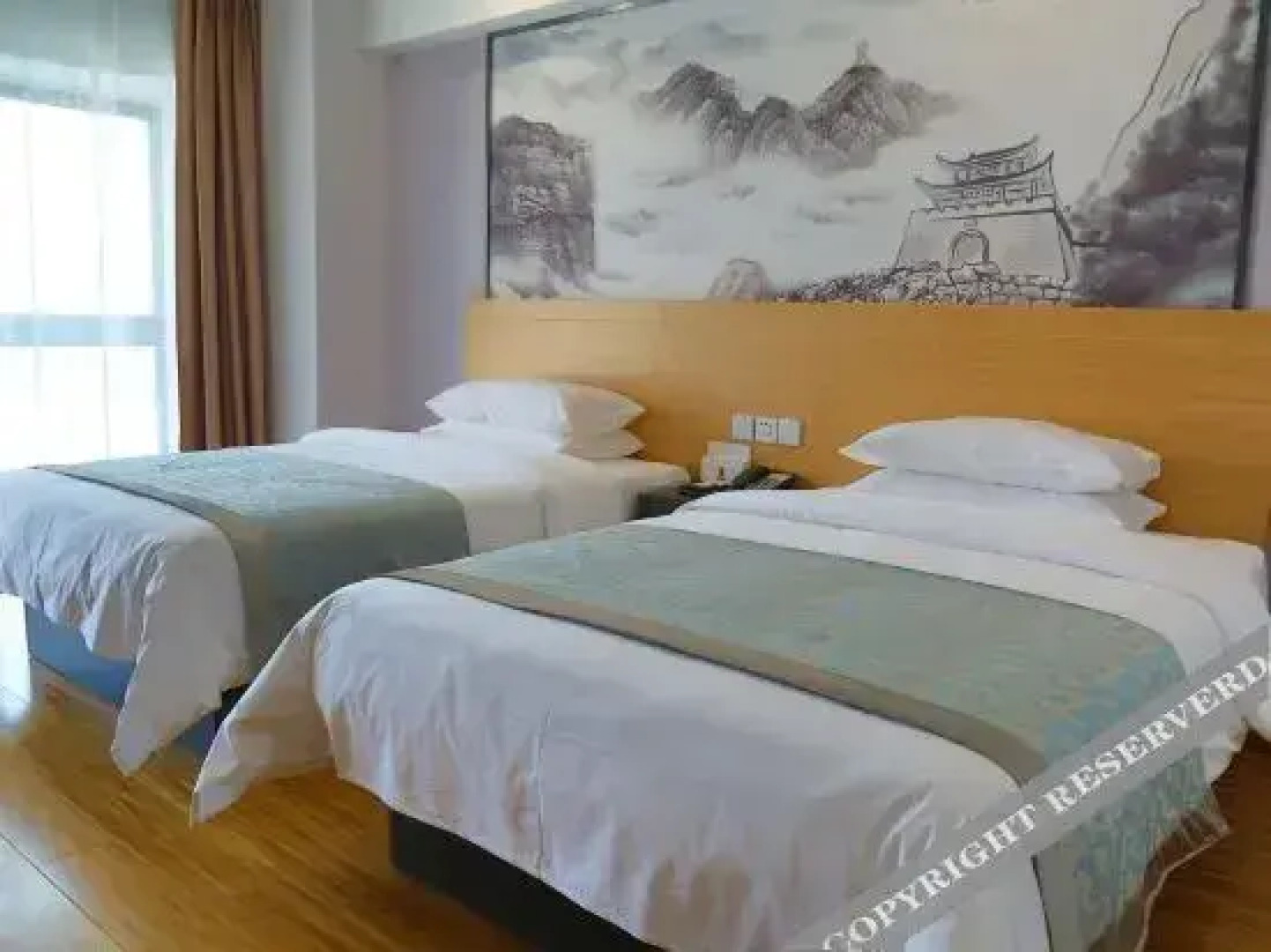 Super 8 Hotel (Guangyuan Tuteng Plaza)