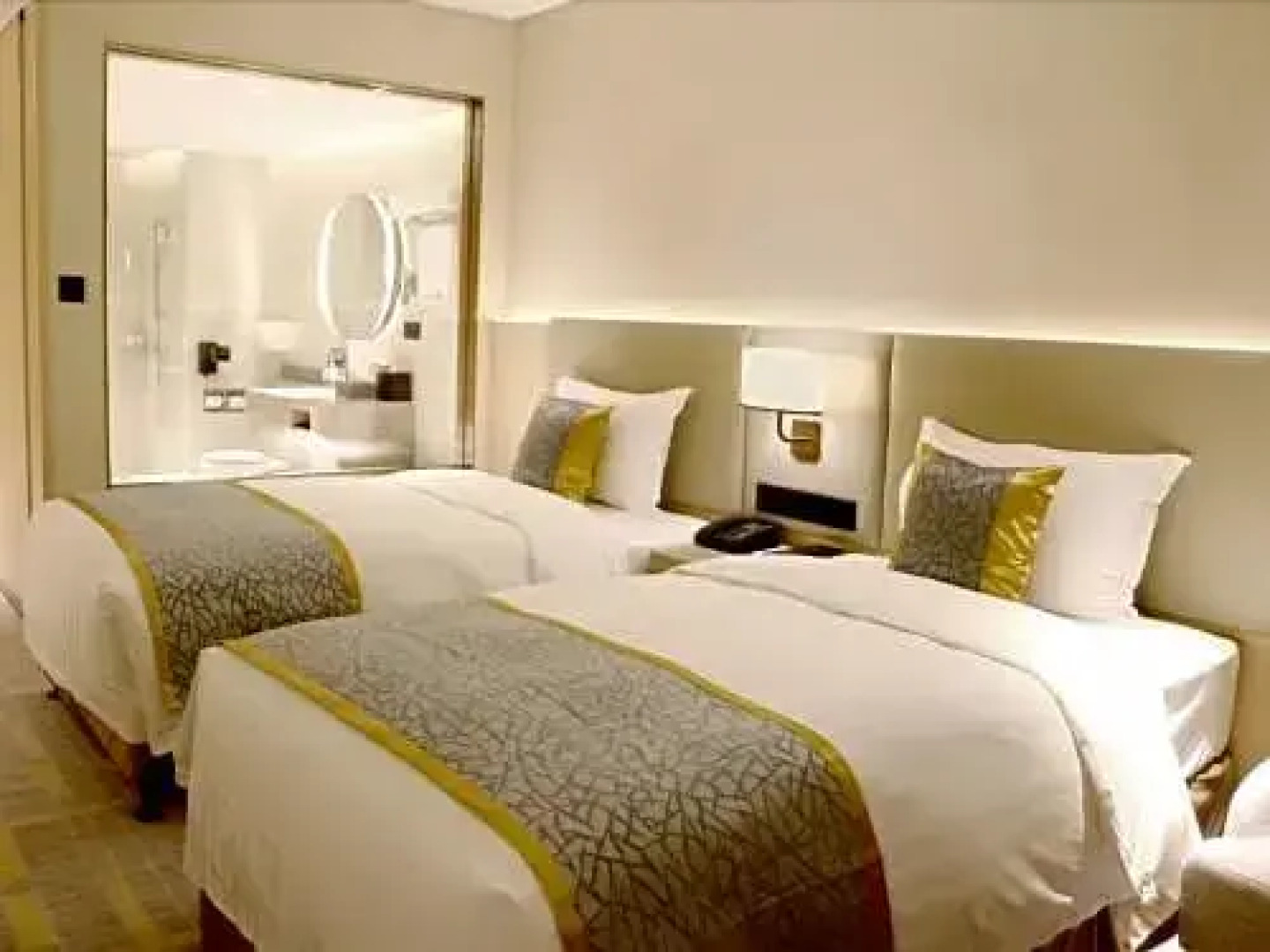 Horward Johnson Glory Plaza ShanTou