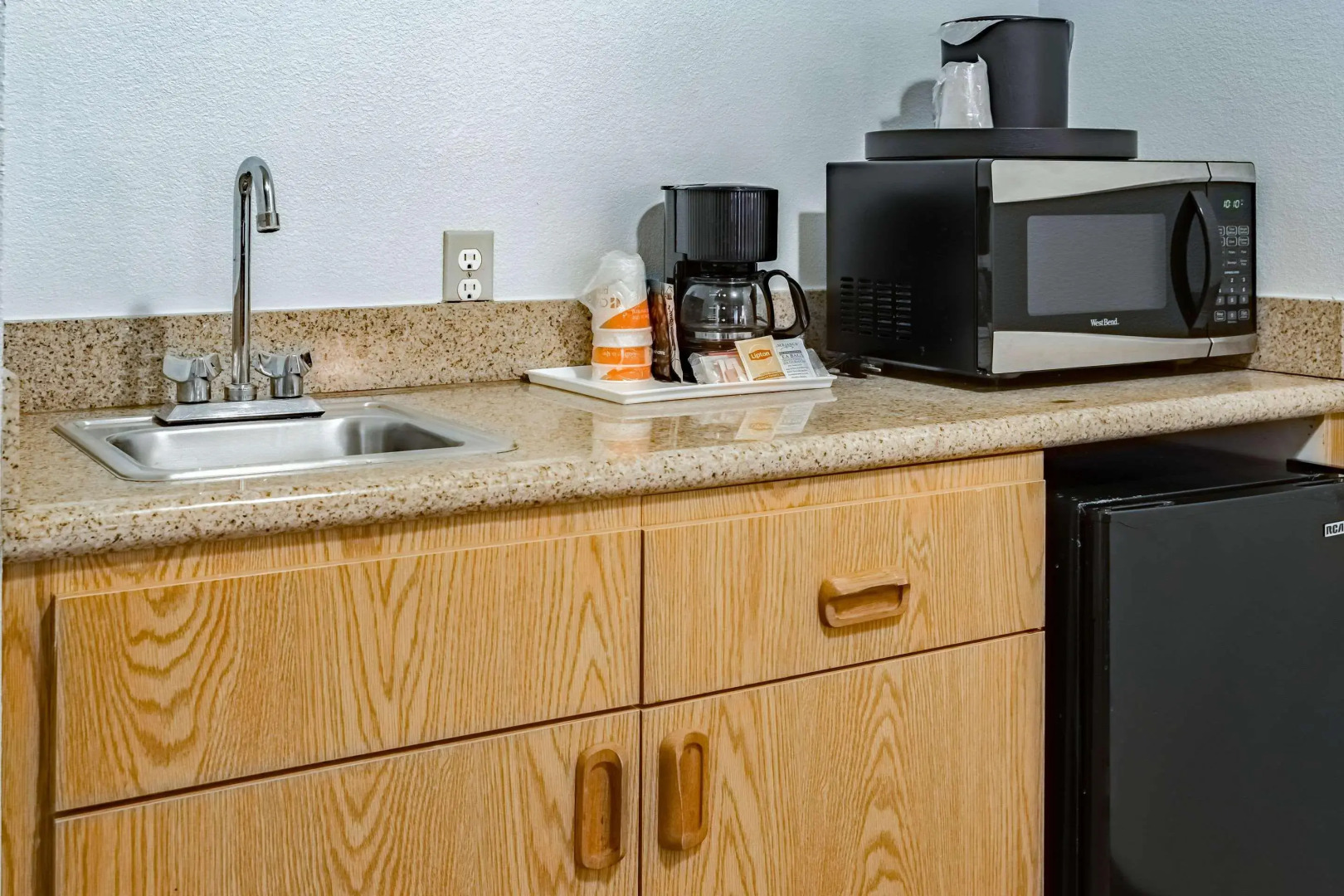 Quality Inn & Suites Vancouver North