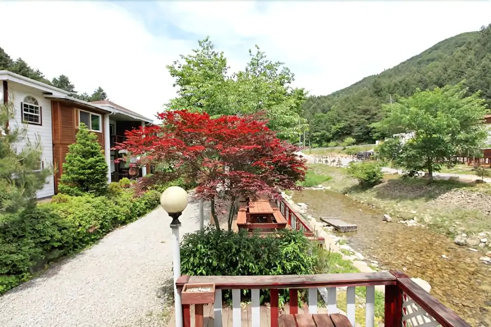 Yangpyeong Wide-garden House Pension