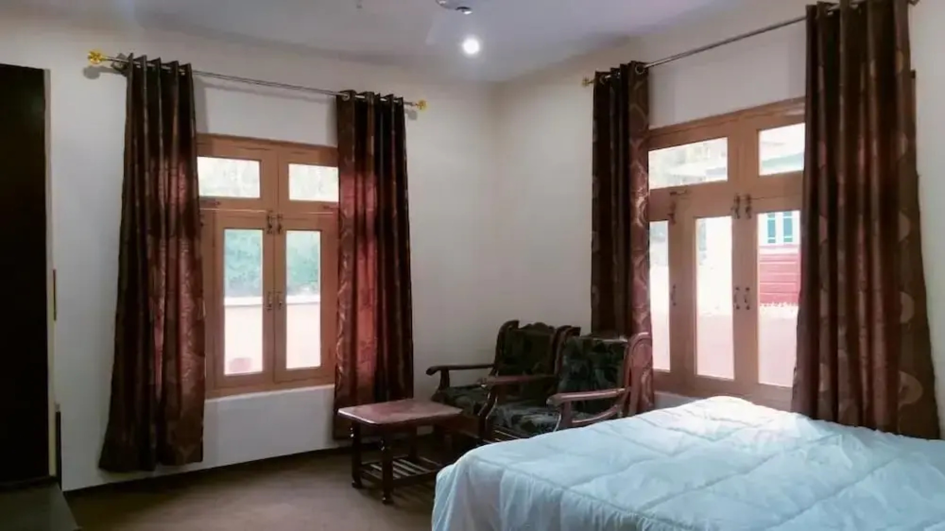 Vantage Hotel Skardu