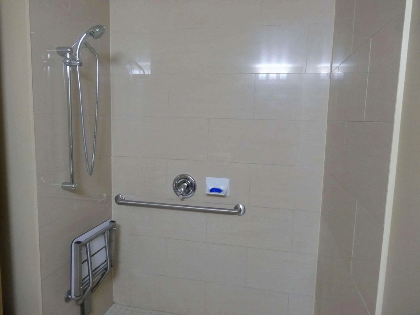 Best Western Plus Bowmanville