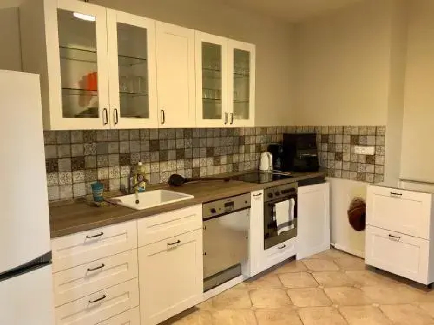 Guest House Atrium Vendégház