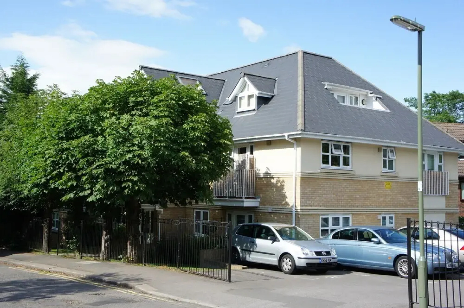 Annandale Court Serviced Apartments