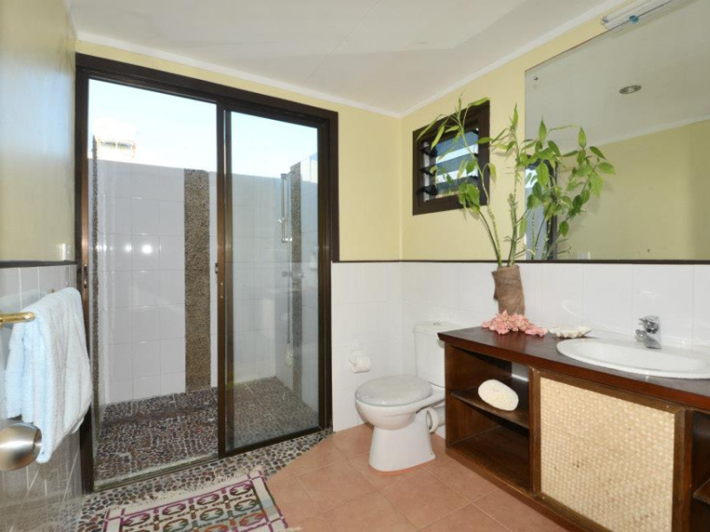 Namuka Lagoon Bay Resort