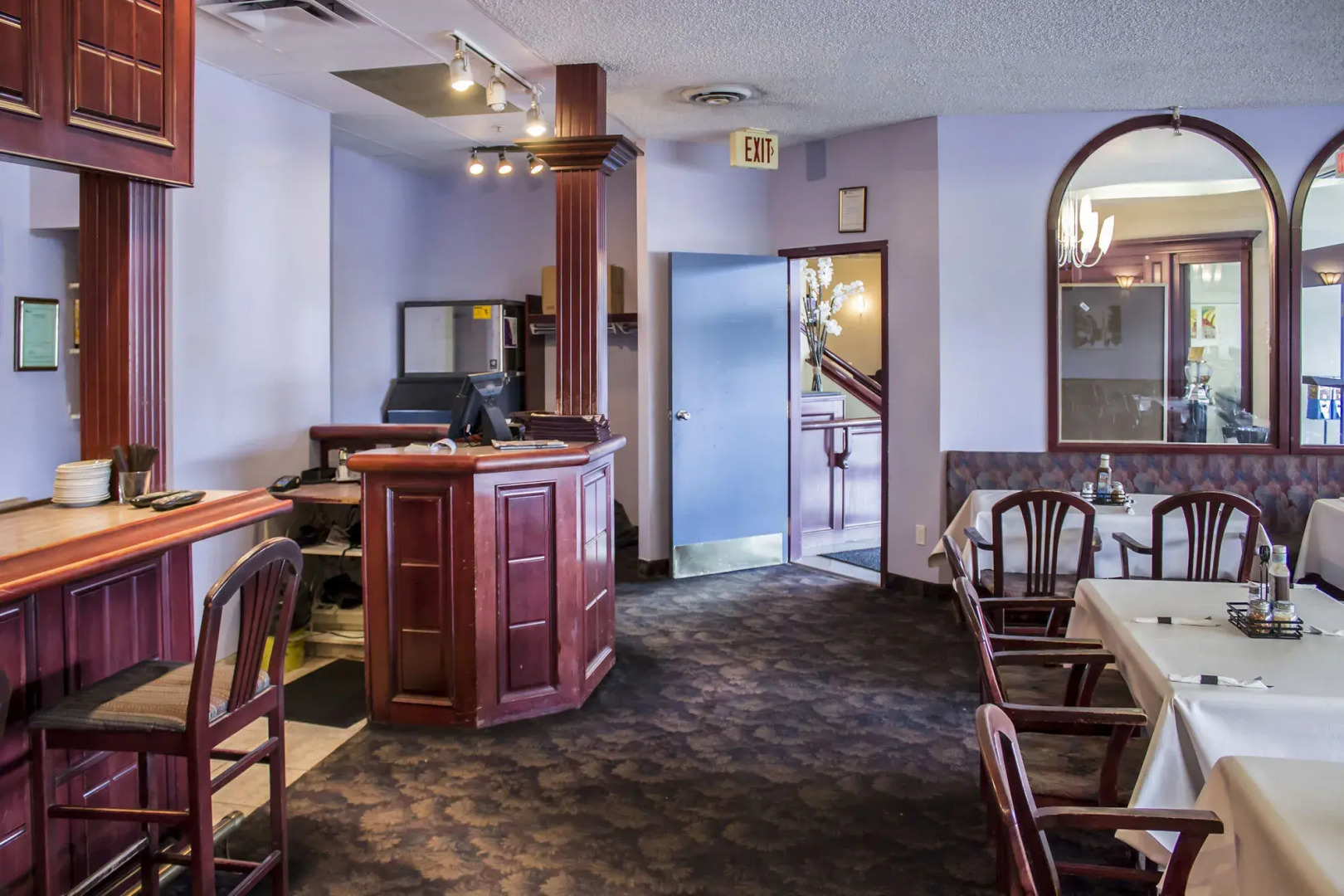 Ramada by Wyndham Nisku Edmonton Airport