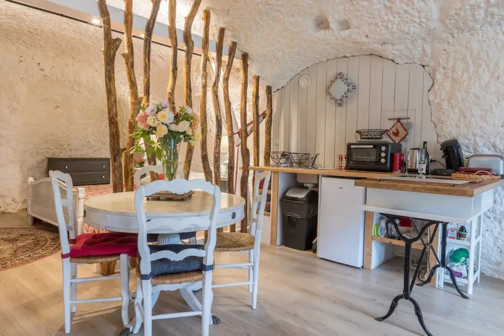 Gîtes troglodytes de la Rochère