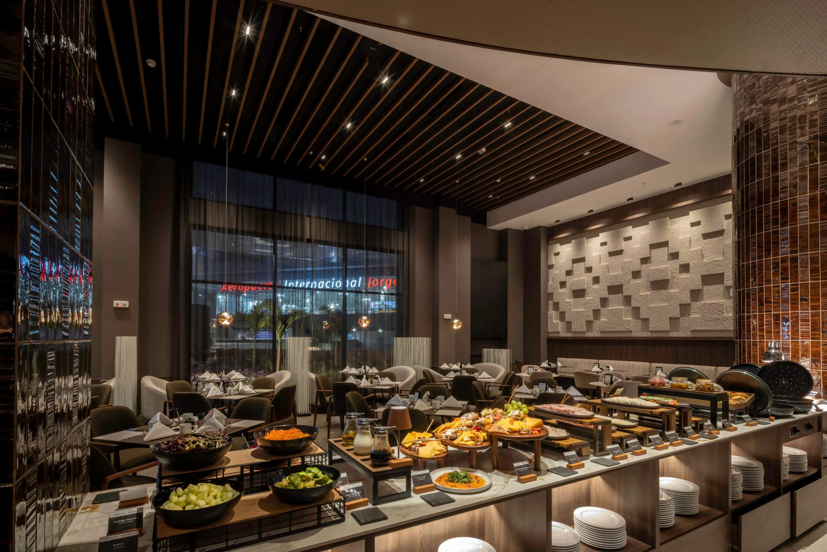 Wyndham Grand Costa Del Sol Lima Airport