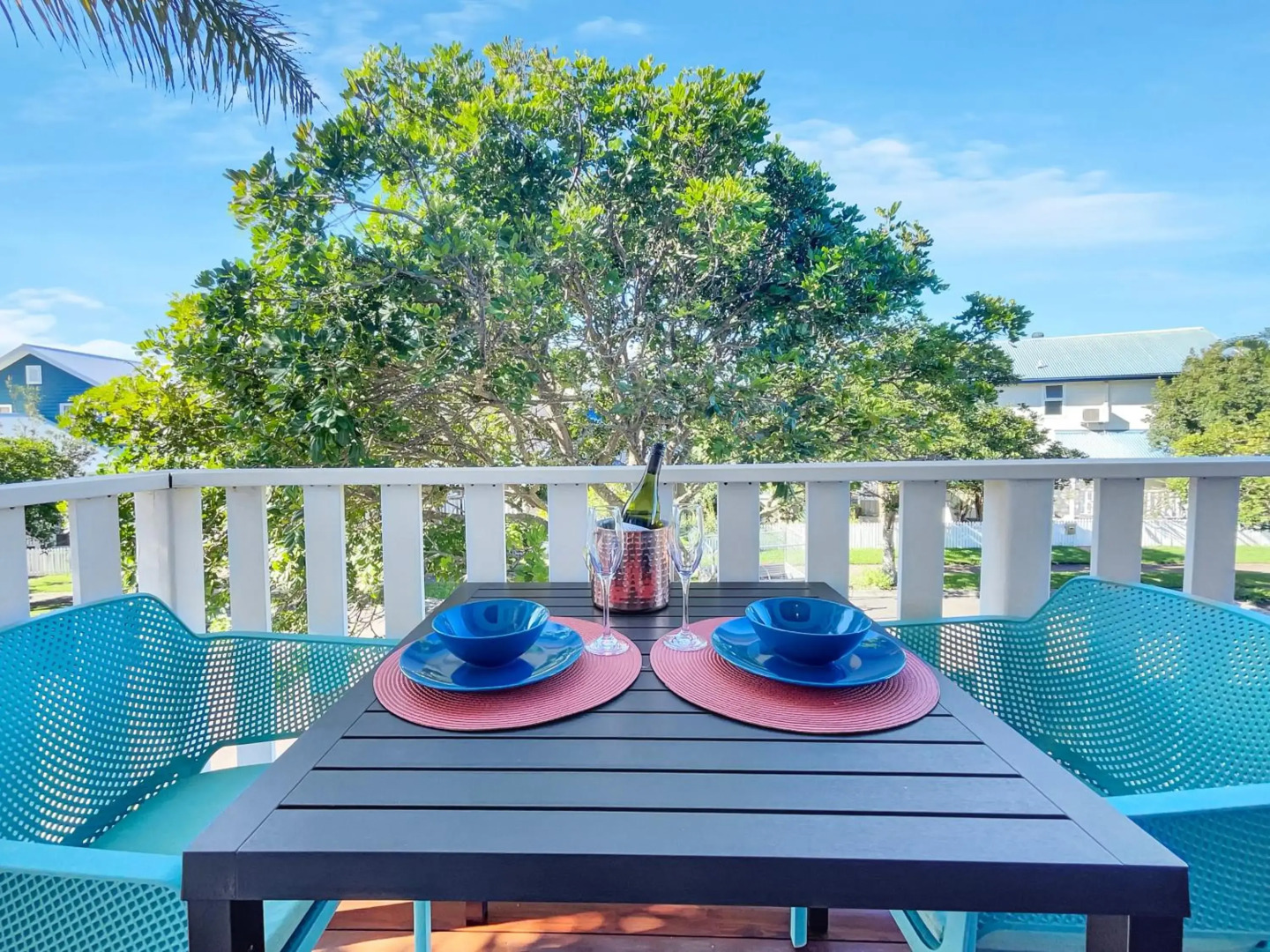 Beachside Serenity Apartment