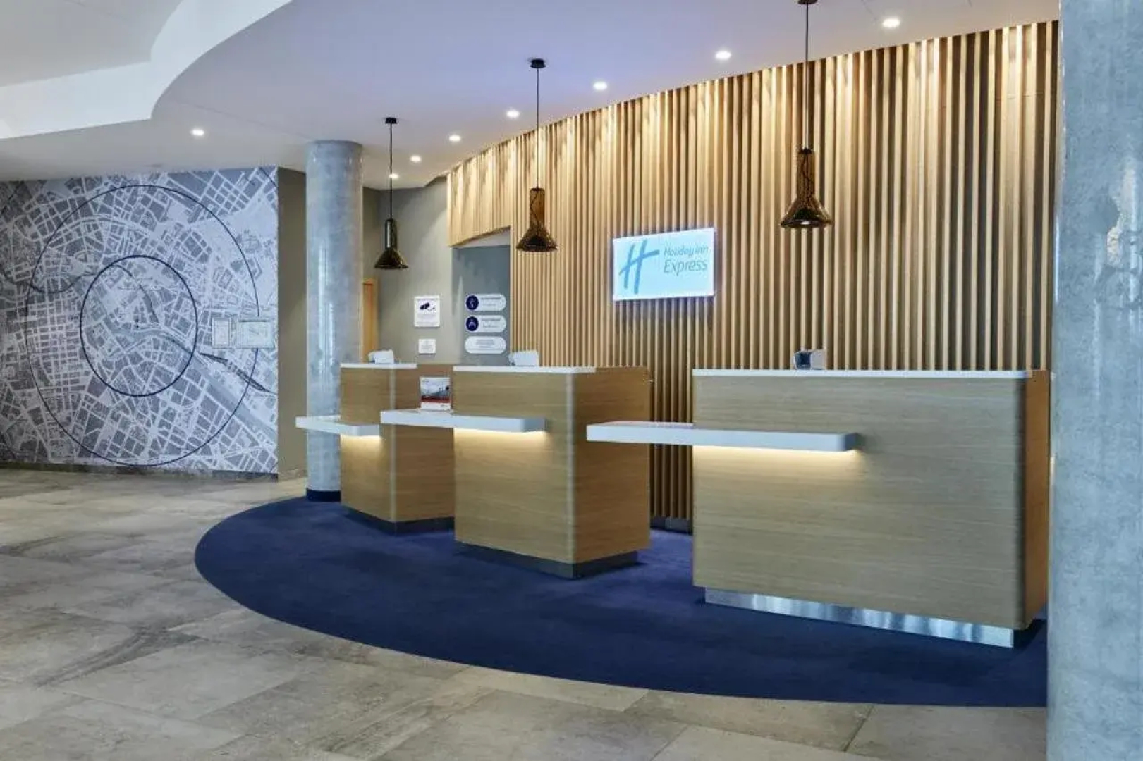Holiday Inn Express Berlin - Alexanderplatz by IHG