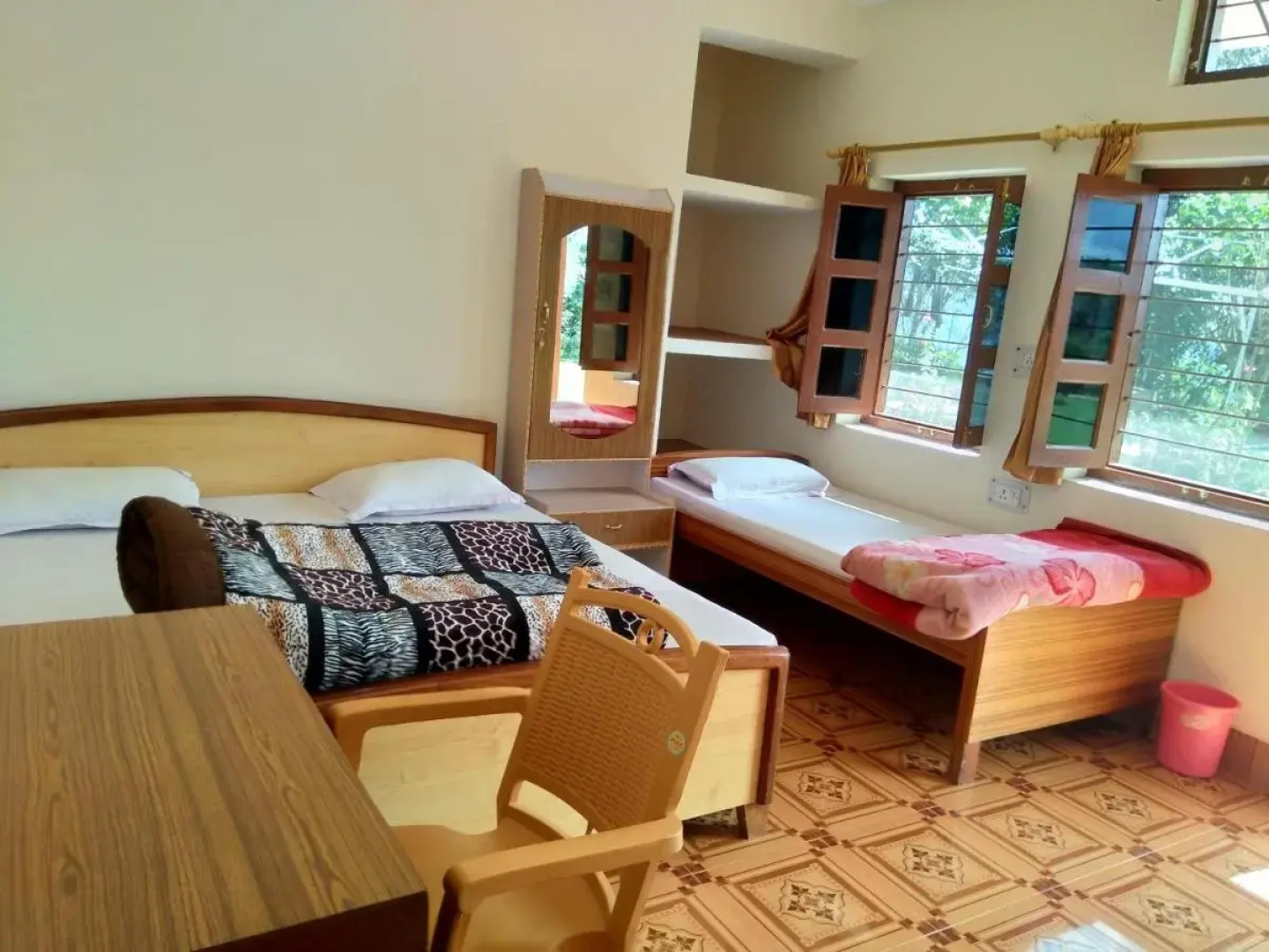 StayApart - Maa Anadmayee Guest House