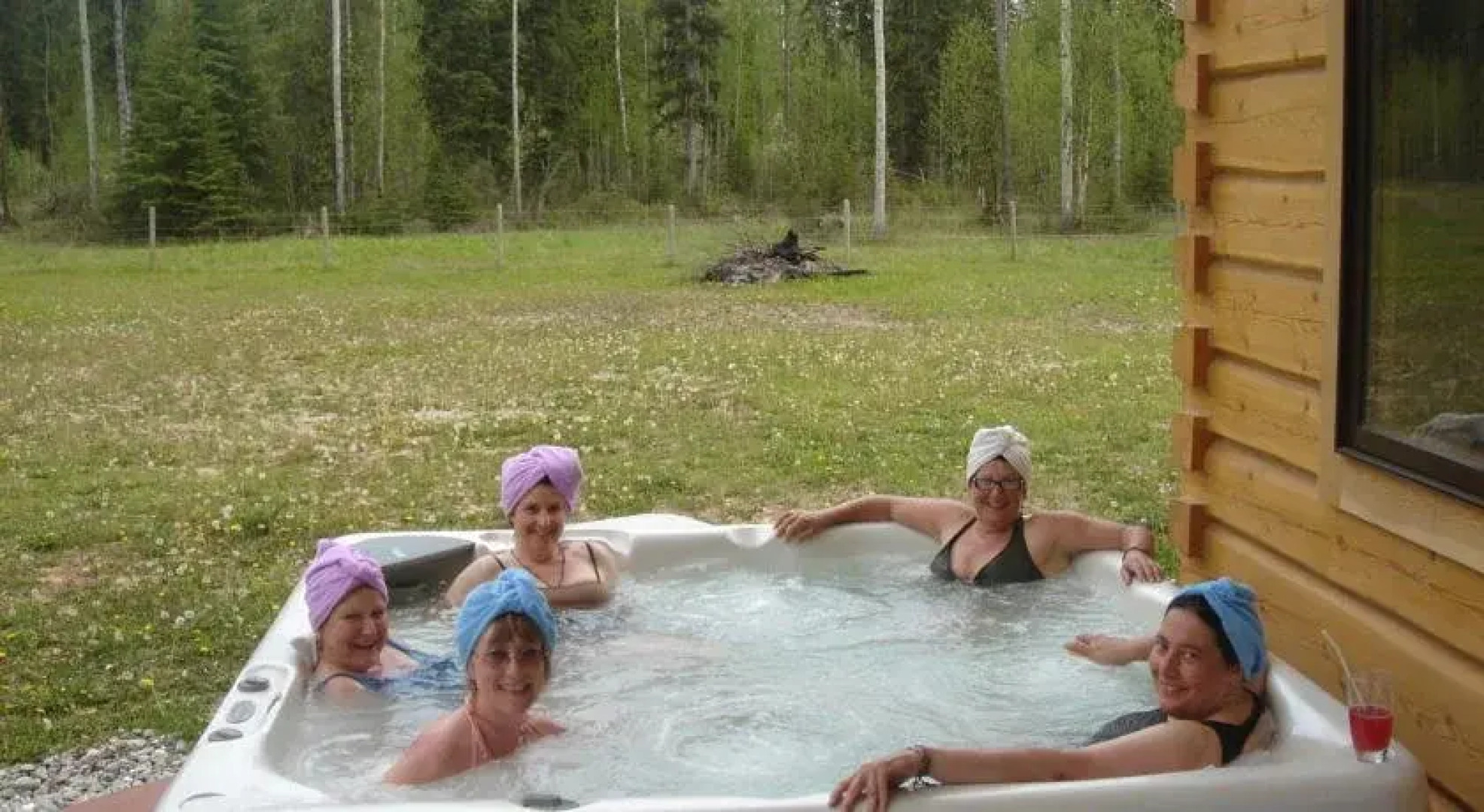 Kicking Horse Kabins