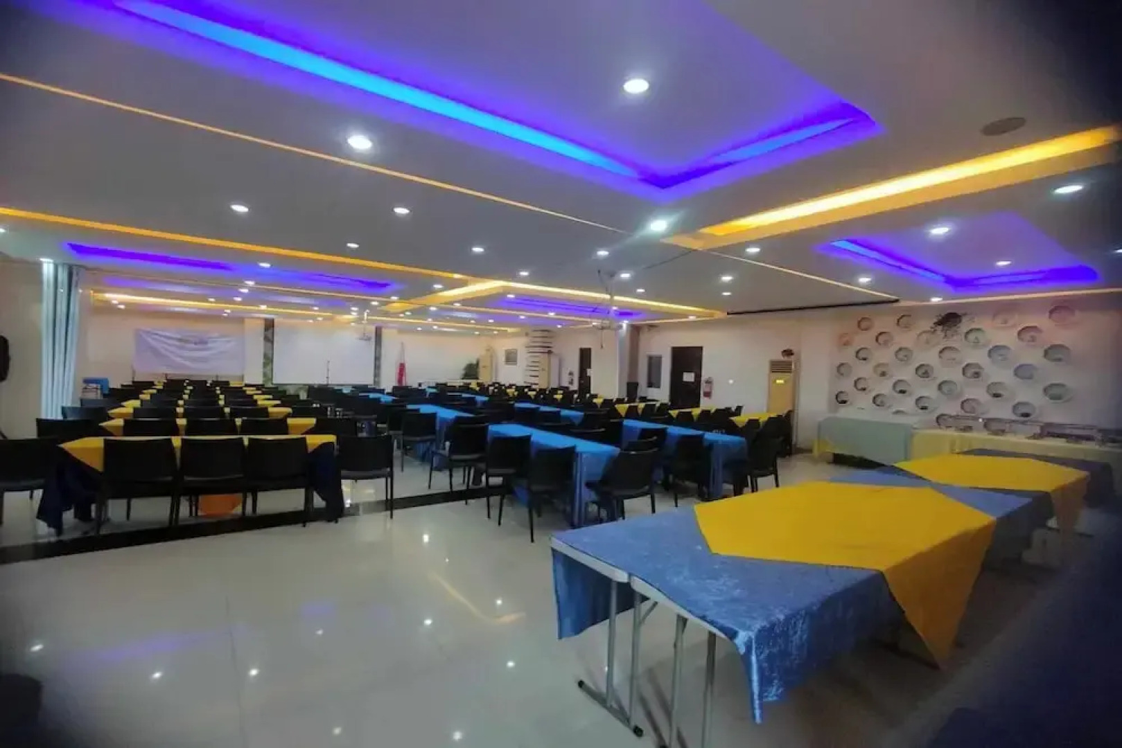 Ovemar Resort Hotel Near Vigan