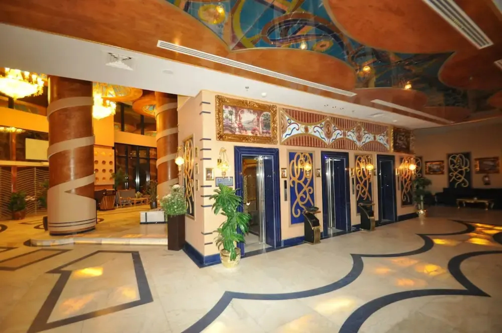 Tofel Kendla Al Azizia Hotel