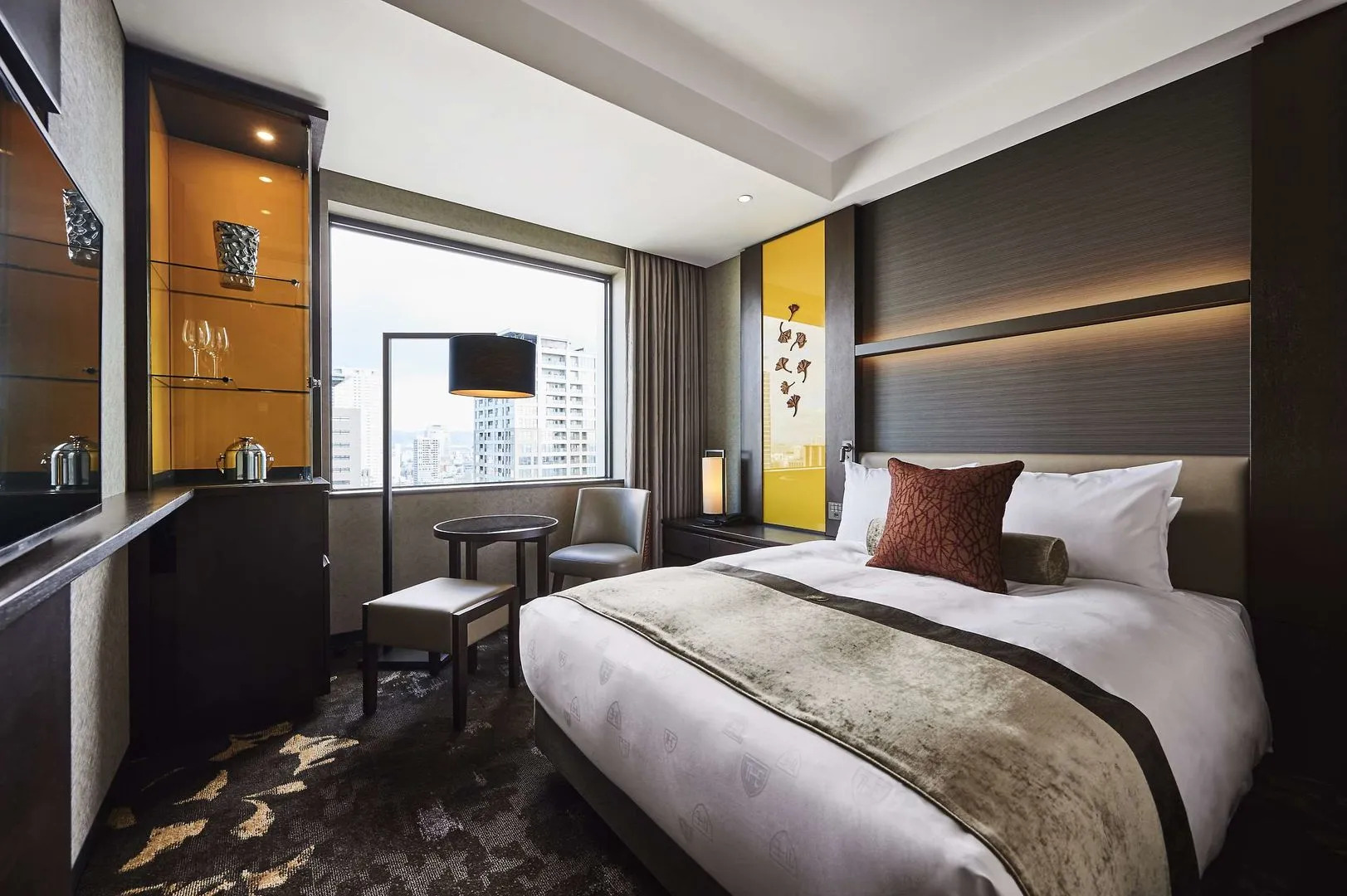 Отель The Royal Park Hotel Iconic Osaka Midosuji