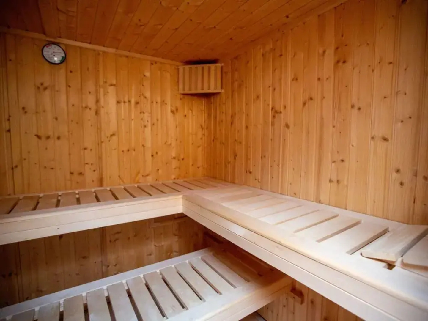 4 Villa Blanck Comfortable Holiday Residence