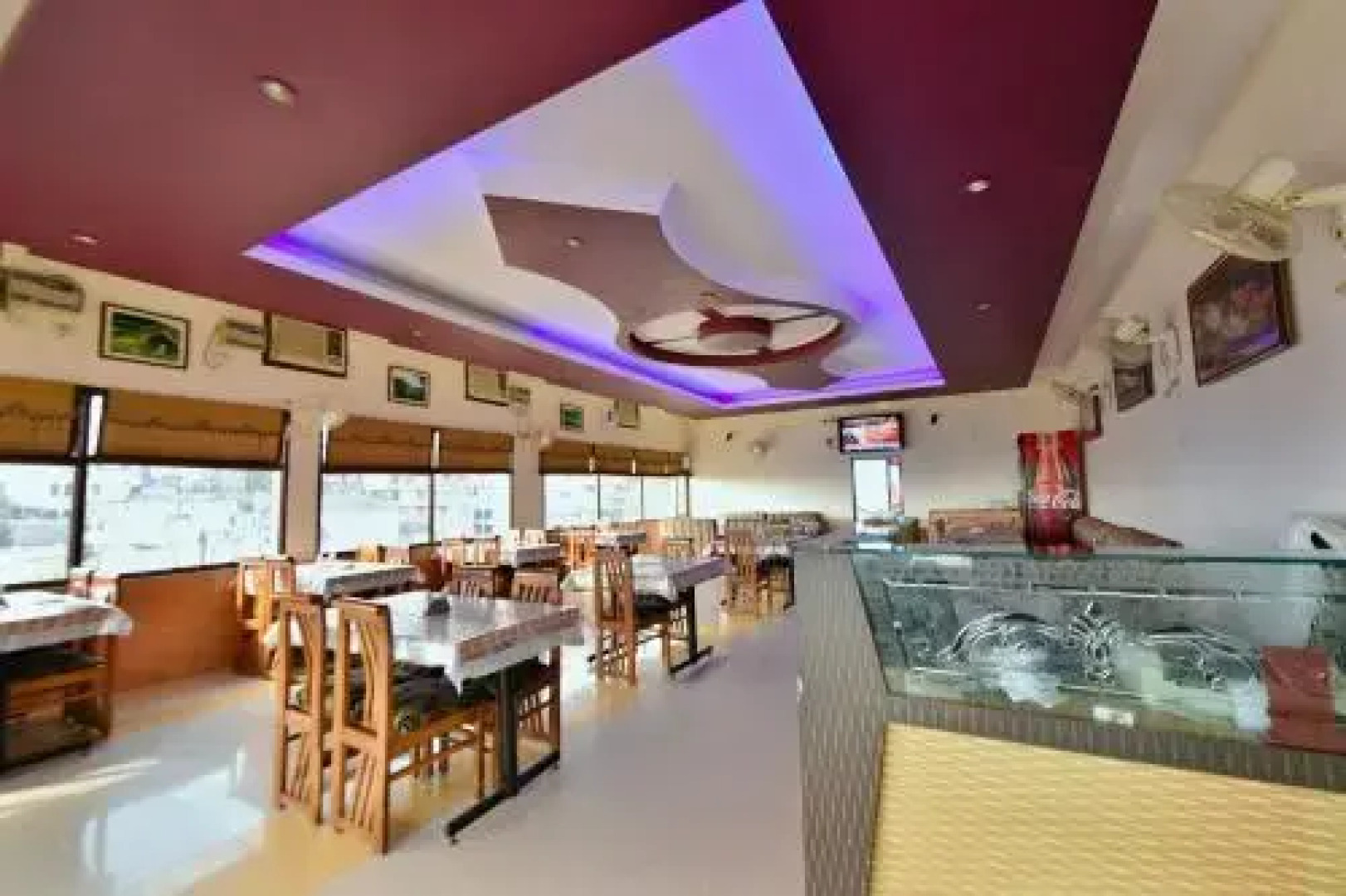 Hotel City Heart  By OYO Rooms