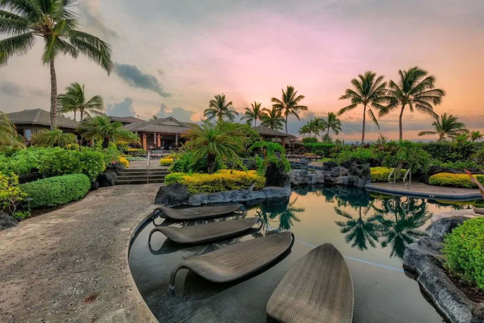 Hali'i Kai at Waikoloa Beach Resort by RedAwning