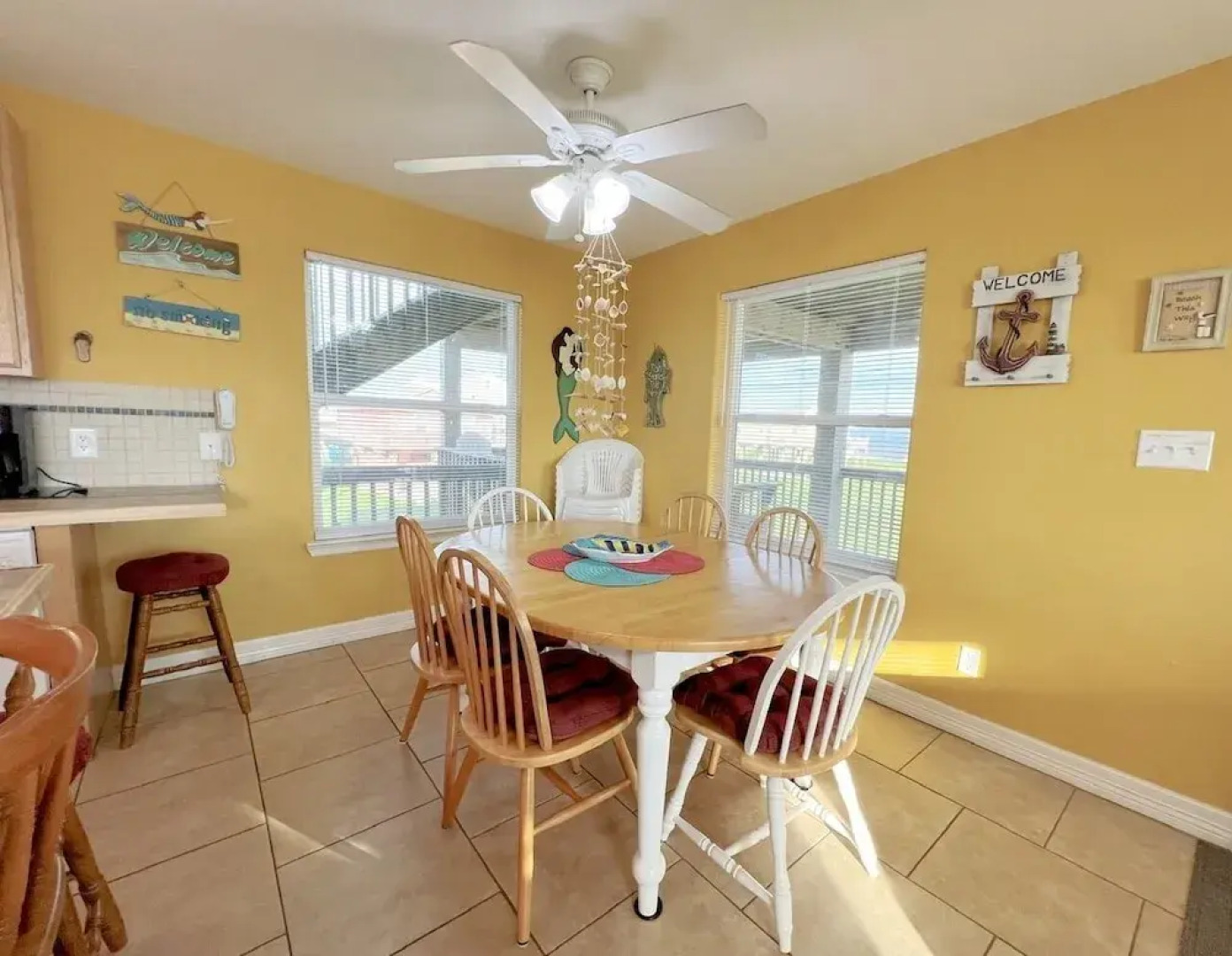 Abby Sands Castle 2 Bedroom Home by RedAwning