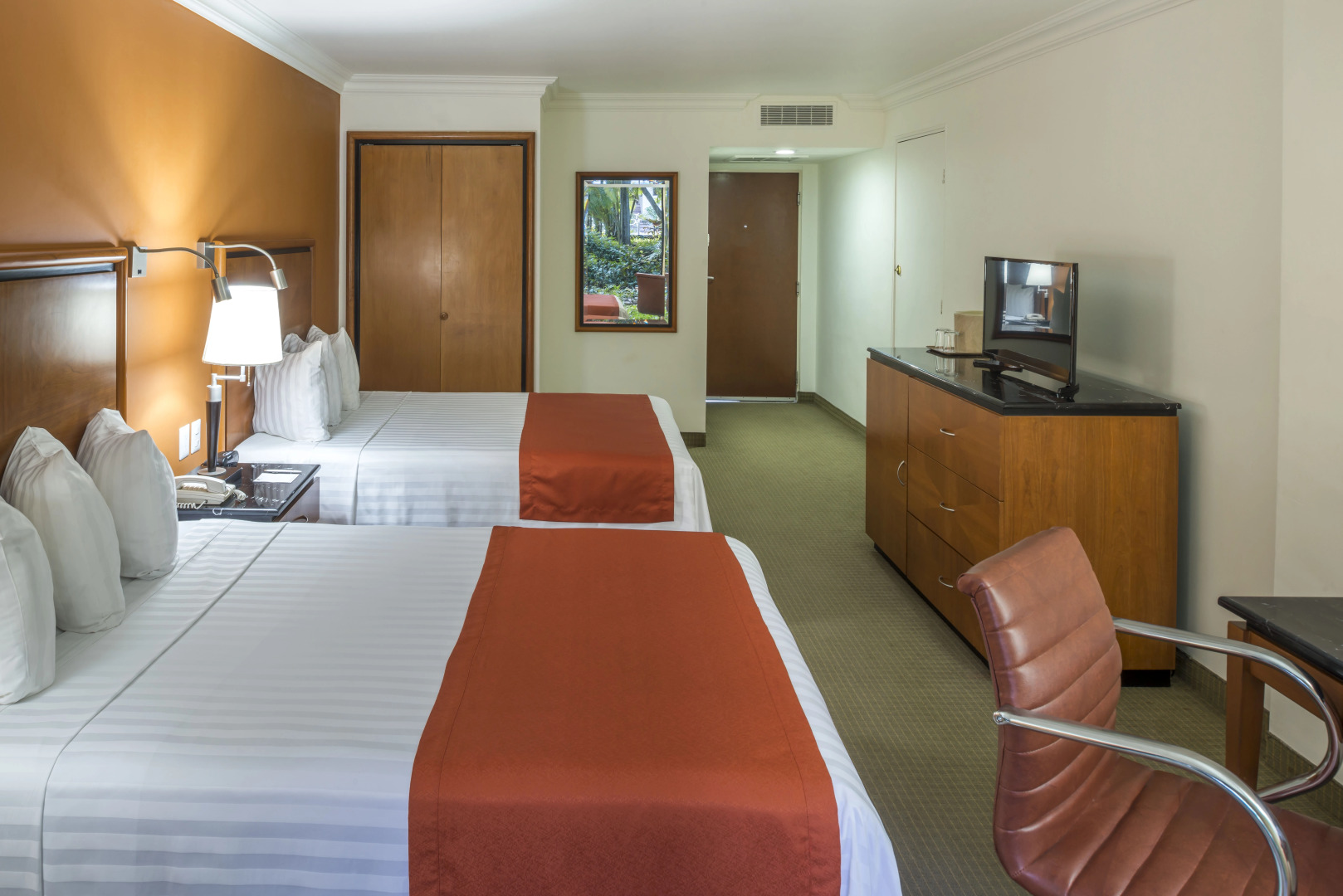 HS HOTSSON Hotel Tampico