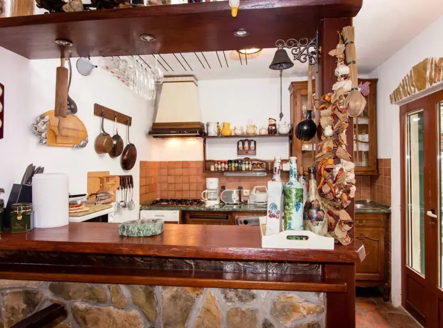 Authentic Dalmatian Hillside Escape With Pool, Sauna & BBQ