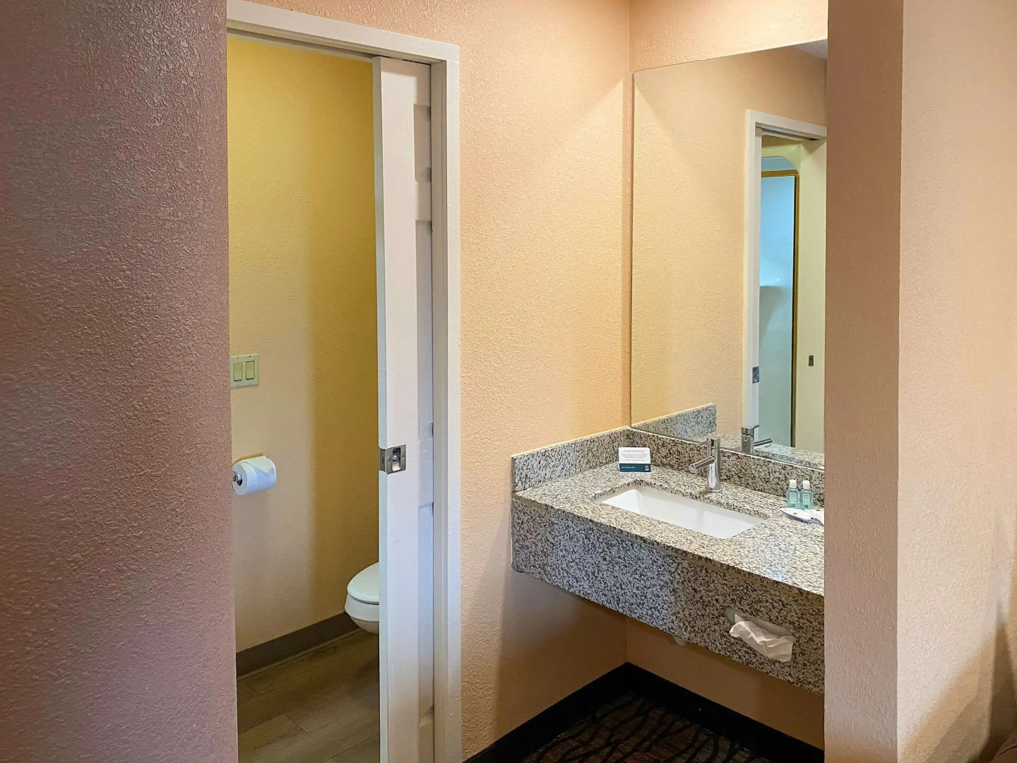 Quality Inn Lees Summit - Kansas City