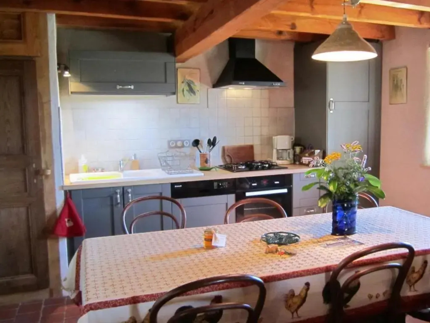 Gîte Apinac, 4 pièces, 6 personnes - FR-1-496-188