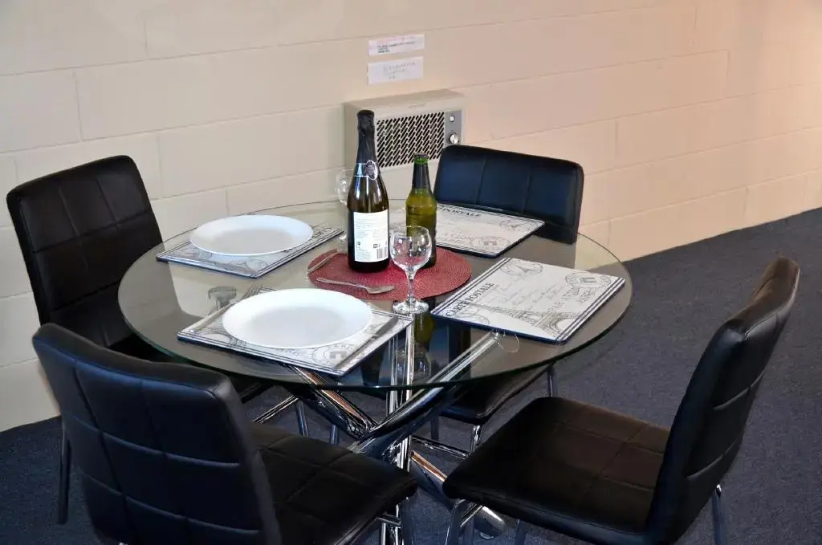 Castaway Holiday Apartments