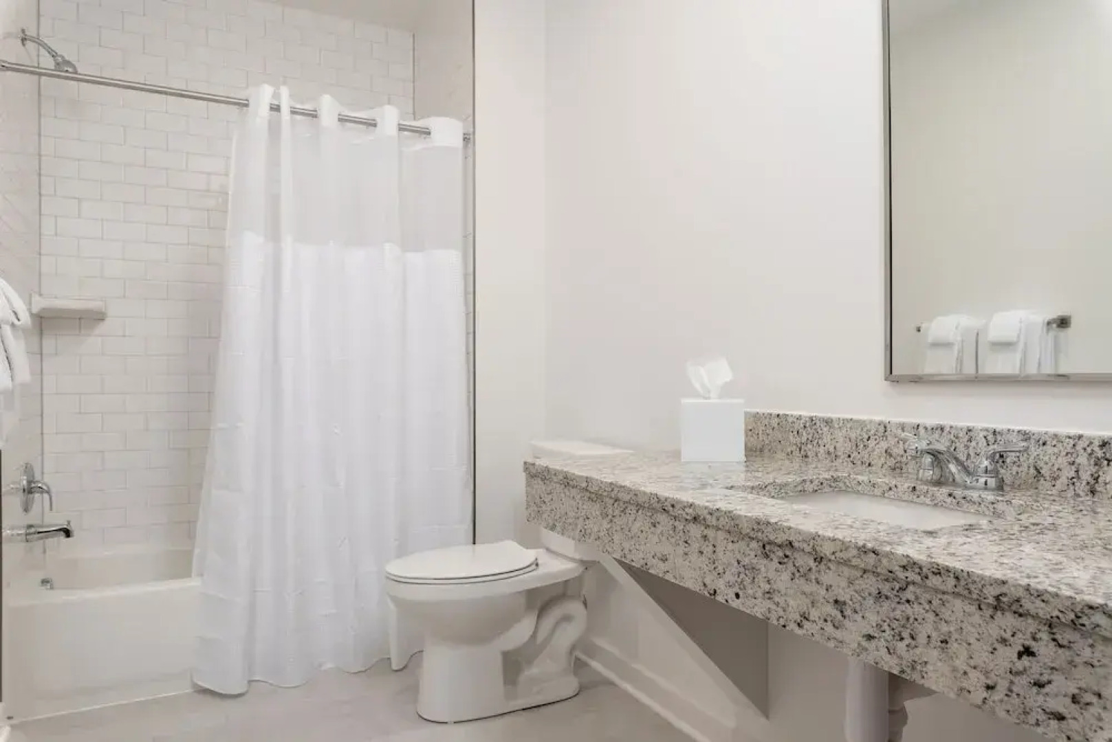 Boardwalk Hotel on Lake Anna by Kasa