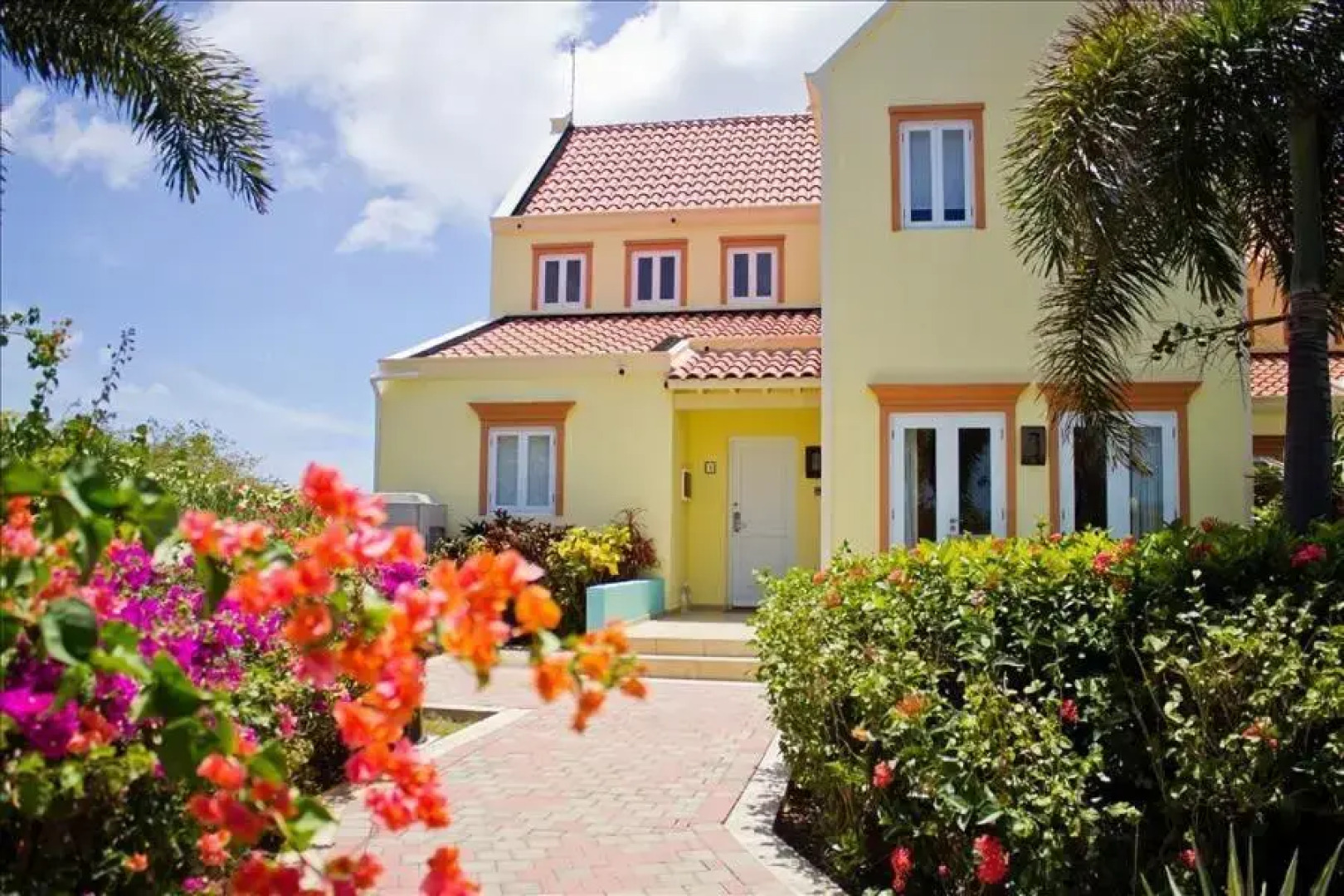 Ocean Front 3 Bedroom Villa