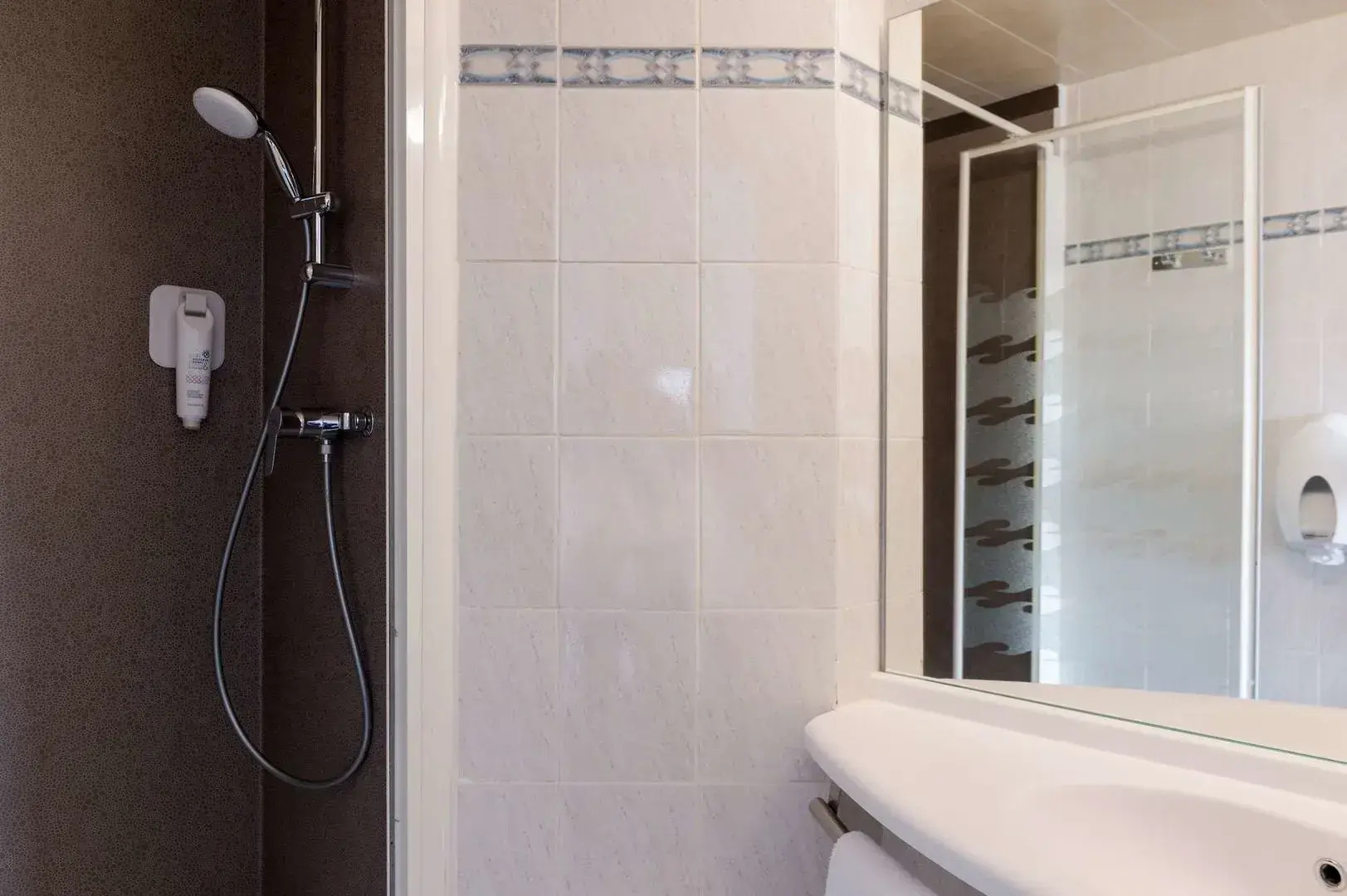 Brit Hotel Confort CAMBRAI