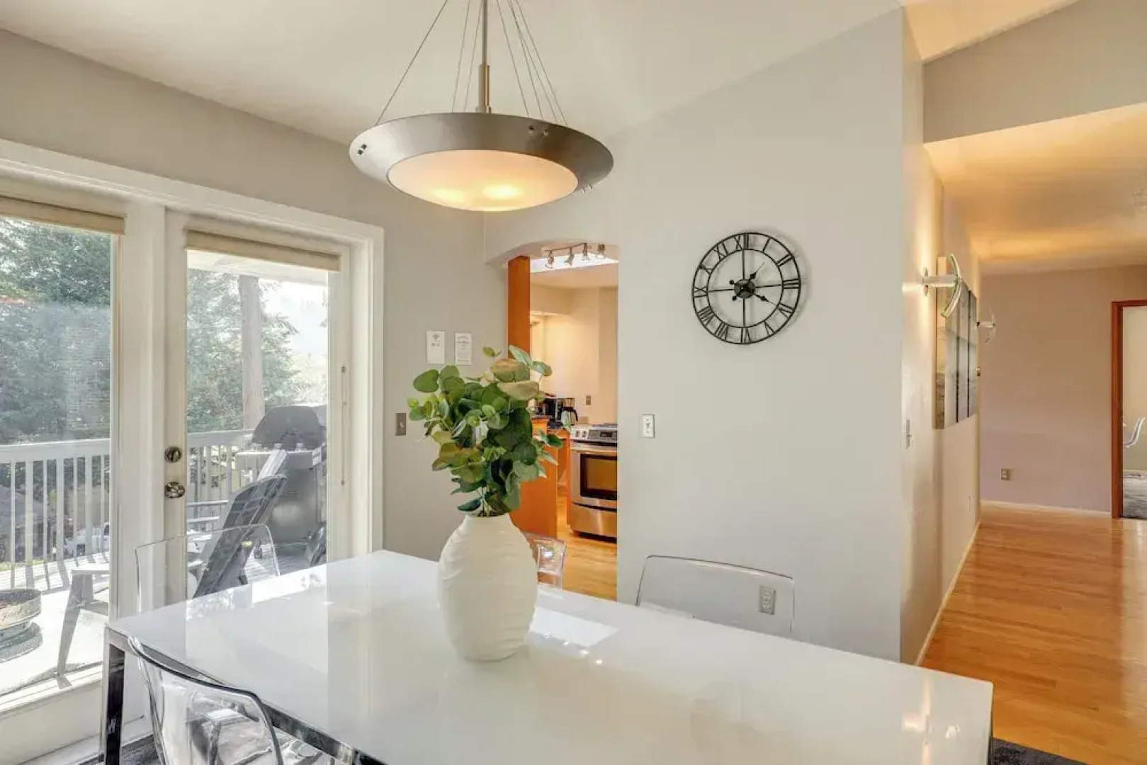 Sudden Valley Home ~ 1 Block to Lake Whatcom!