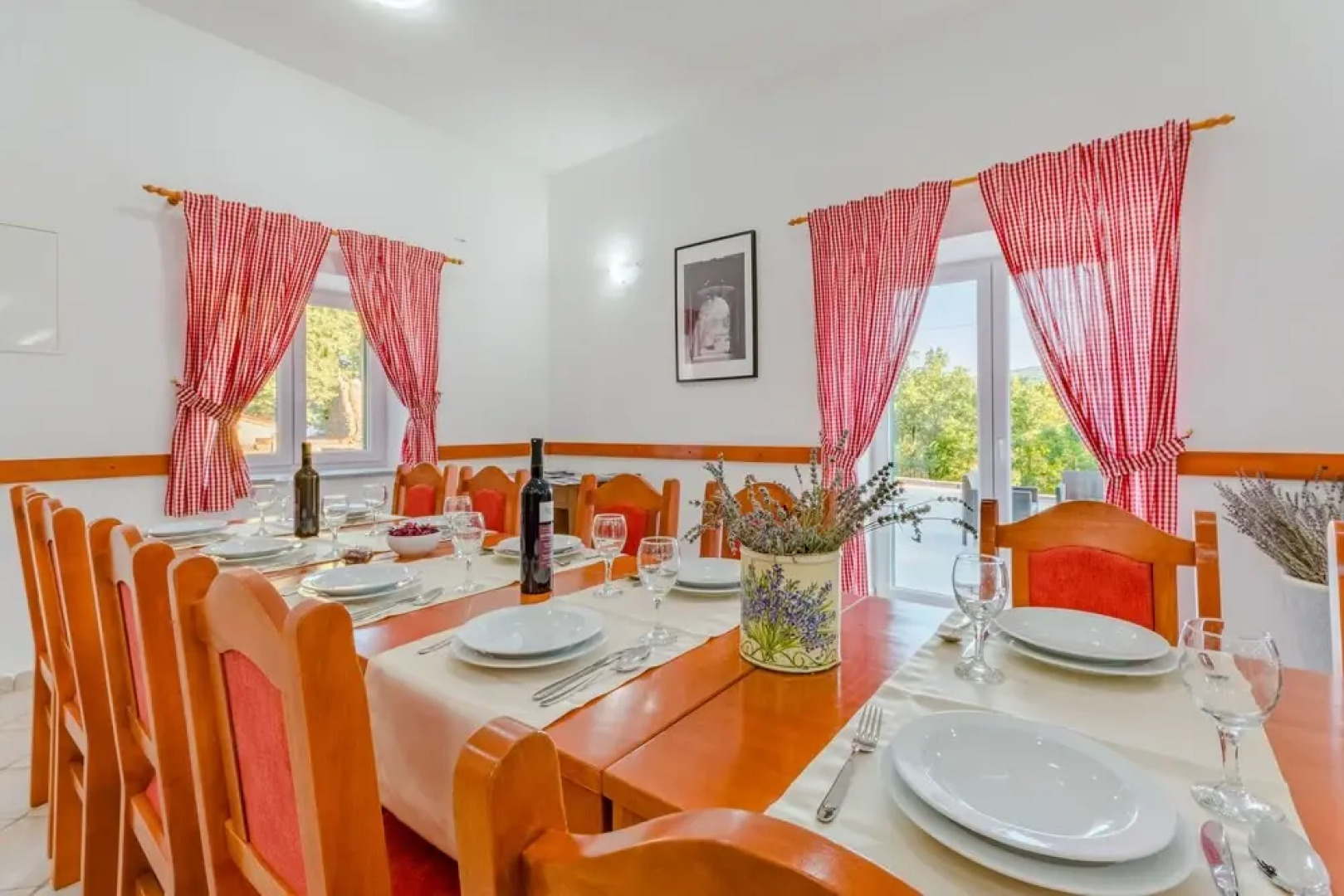 Holiday Home Flying Stars