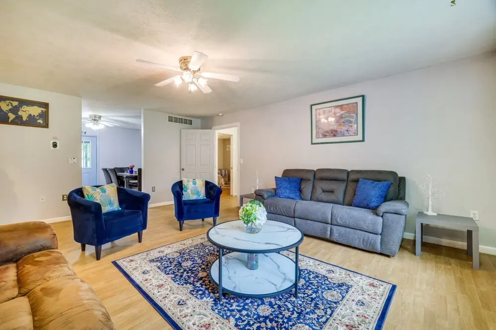 Peaceful Pocono Retreat: Hot Tub & Covered Deck!