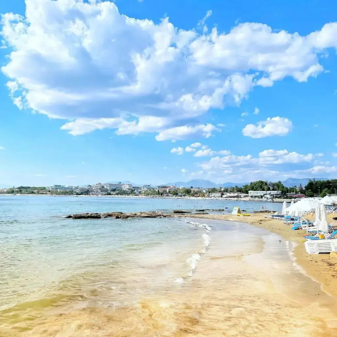 Отель Leda Beach