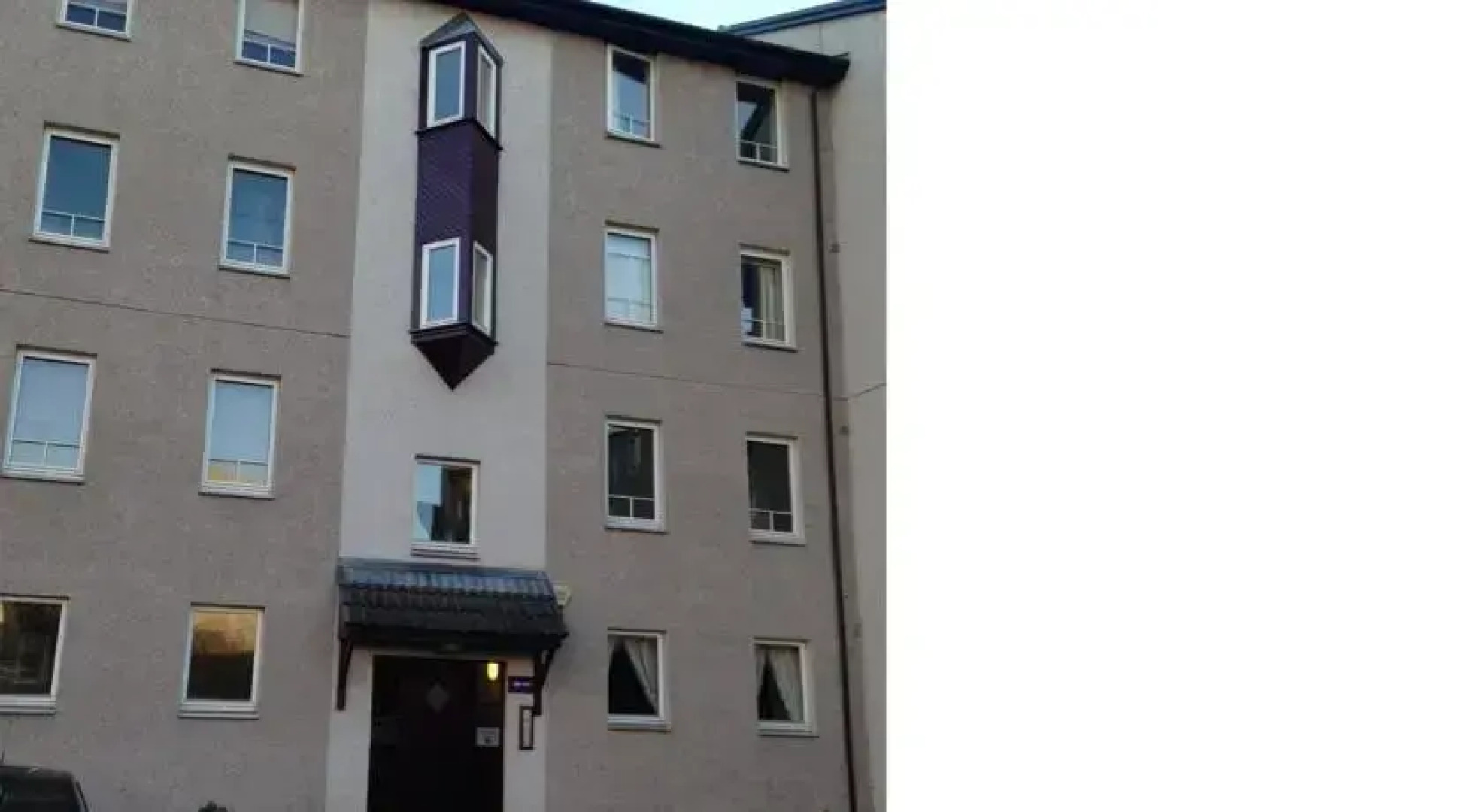 Langley Apartments - Strawberrybank Parade