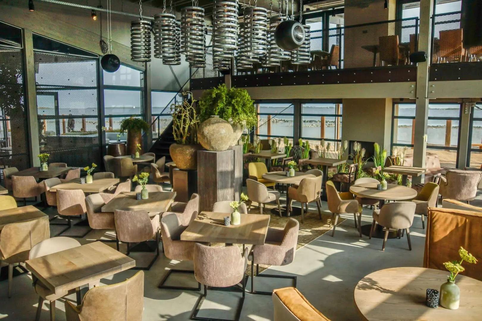 Oasis Punt-West Hotel & Beach Resort