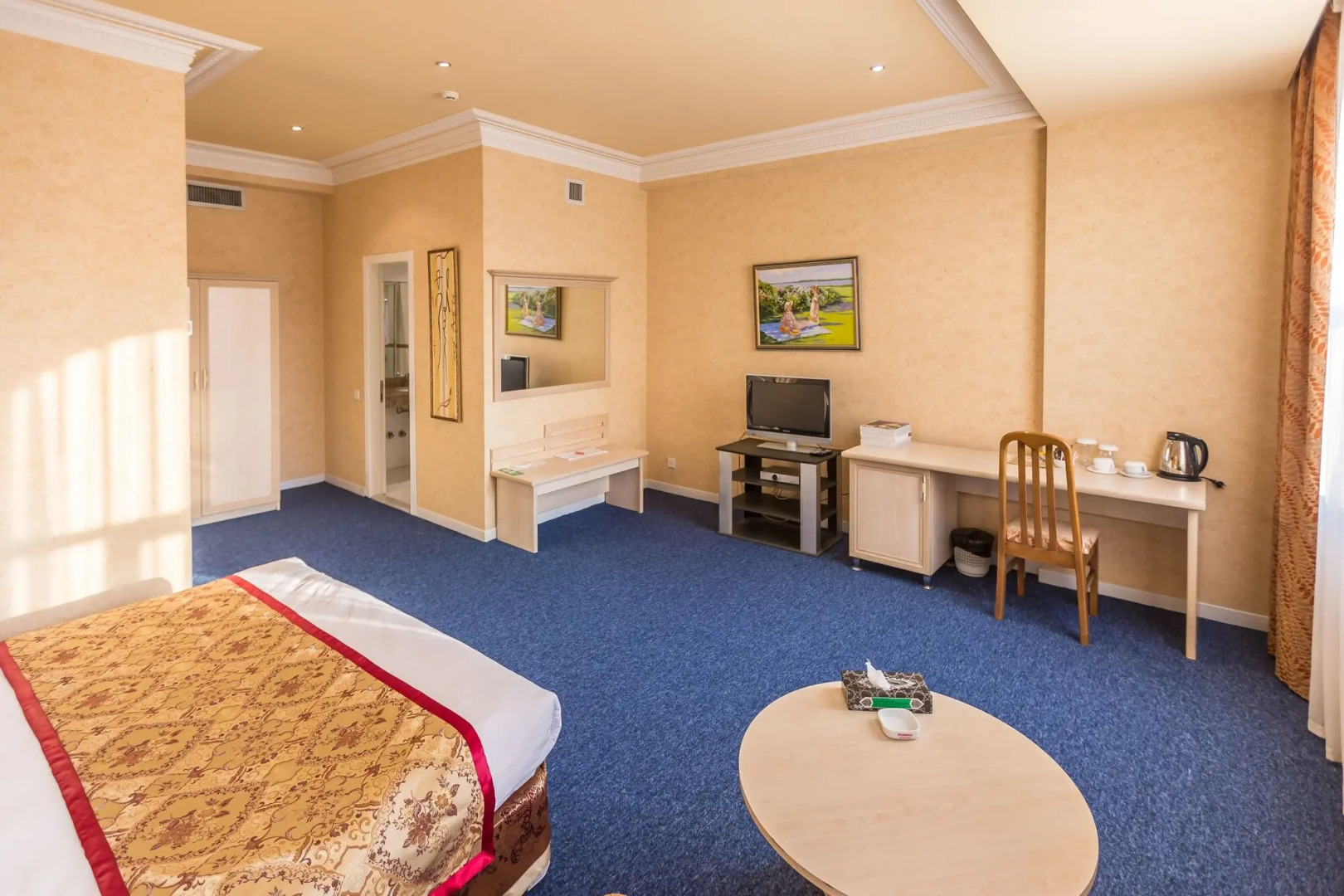 Отель Каспиан Палас