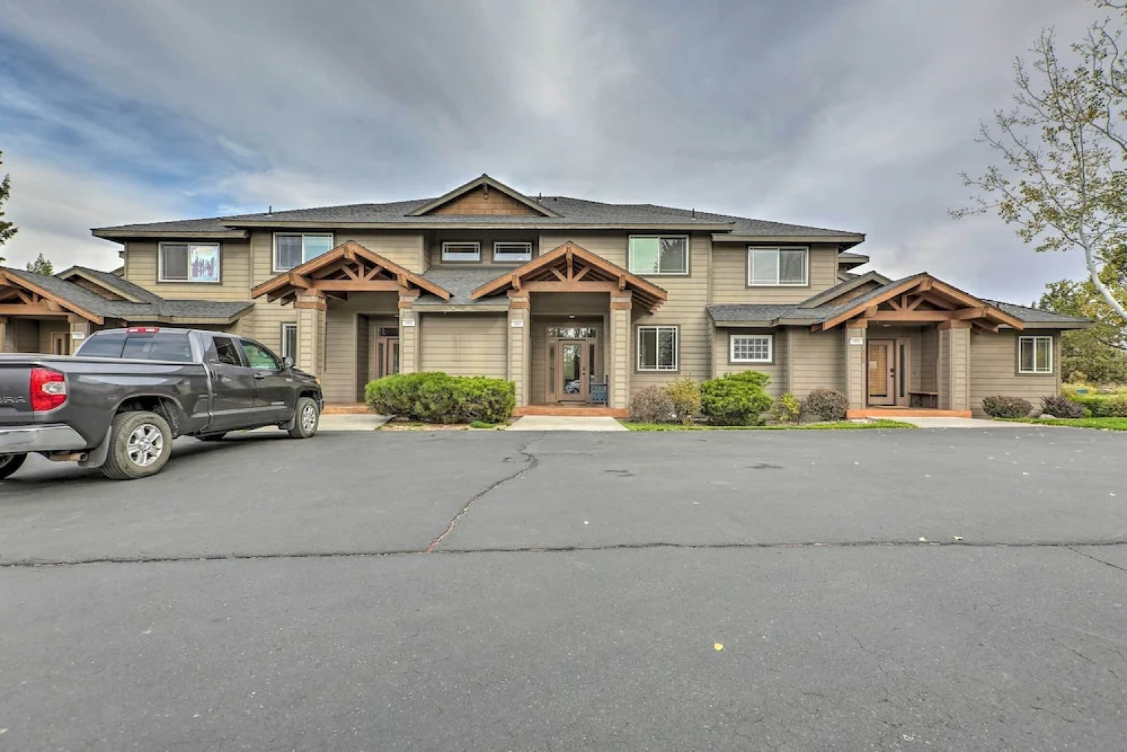 Charming Redmond Townhome w/ Resort Amenities
