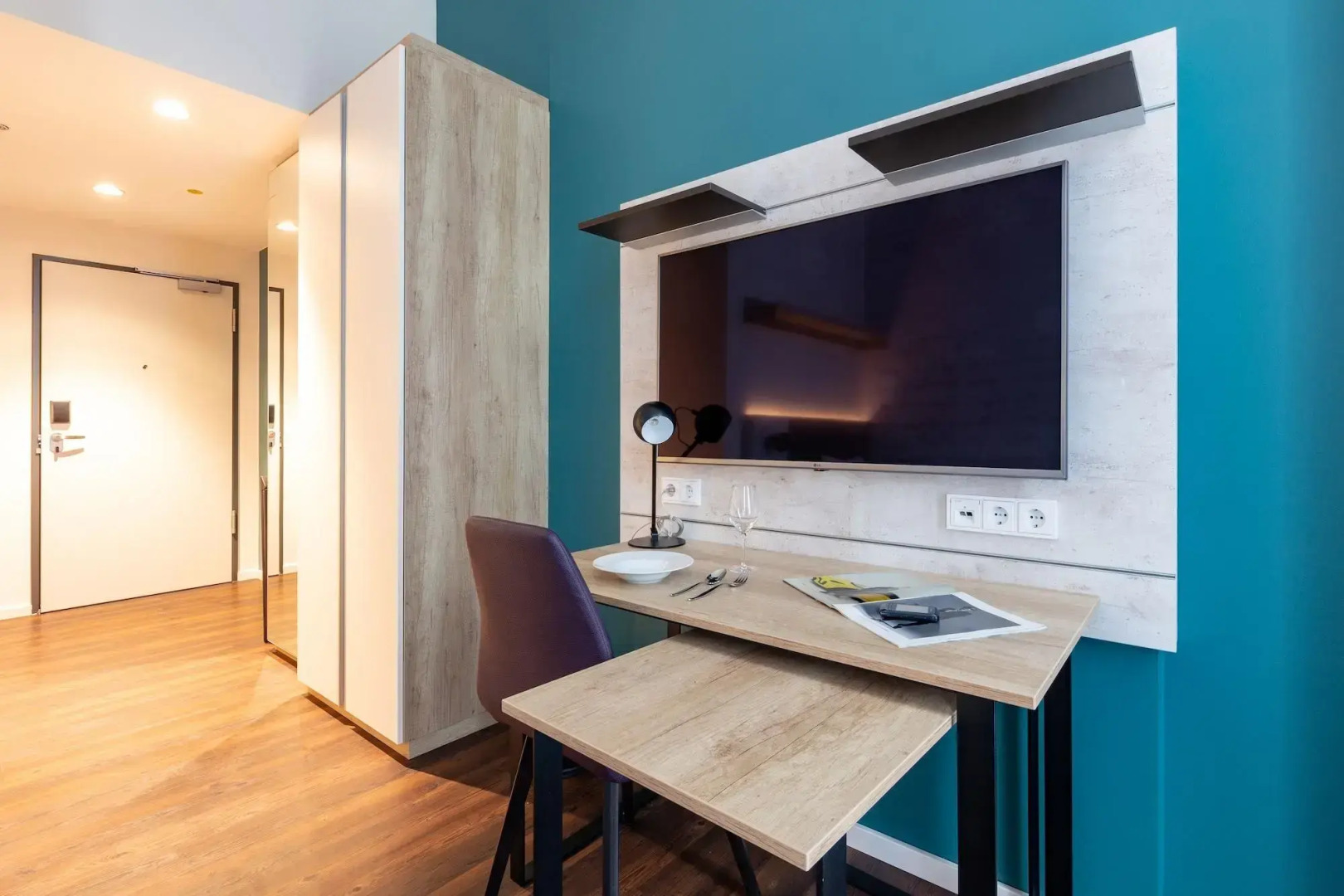 Stellaris Apartment Hotel