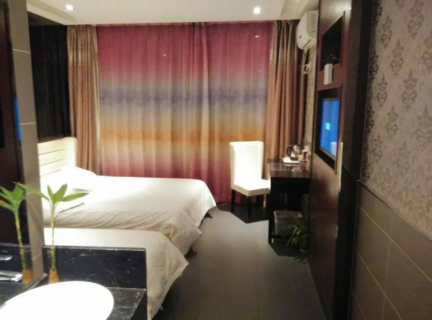Qingmu Chain Hotel Wuxi Xintiandi Plaza