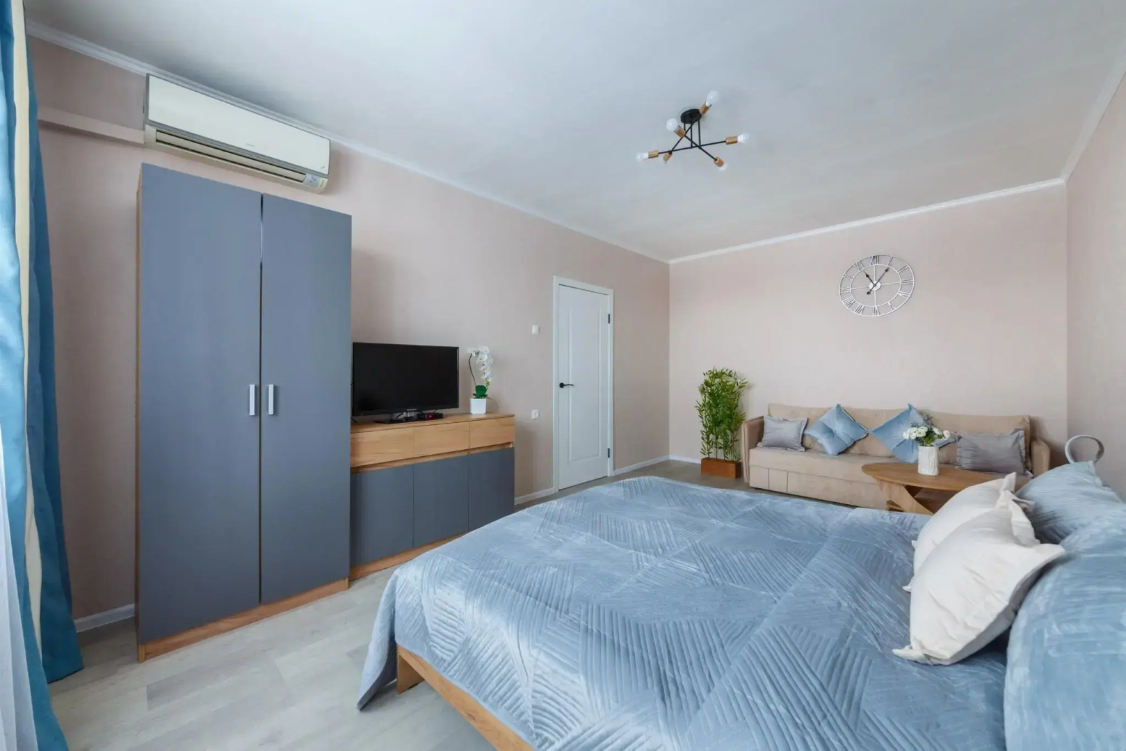 ApartLux (АпартЛюкс) на Кировоградской