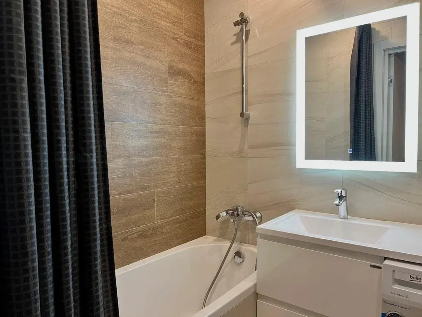 ЯрСити на шоссе Силикатное 17