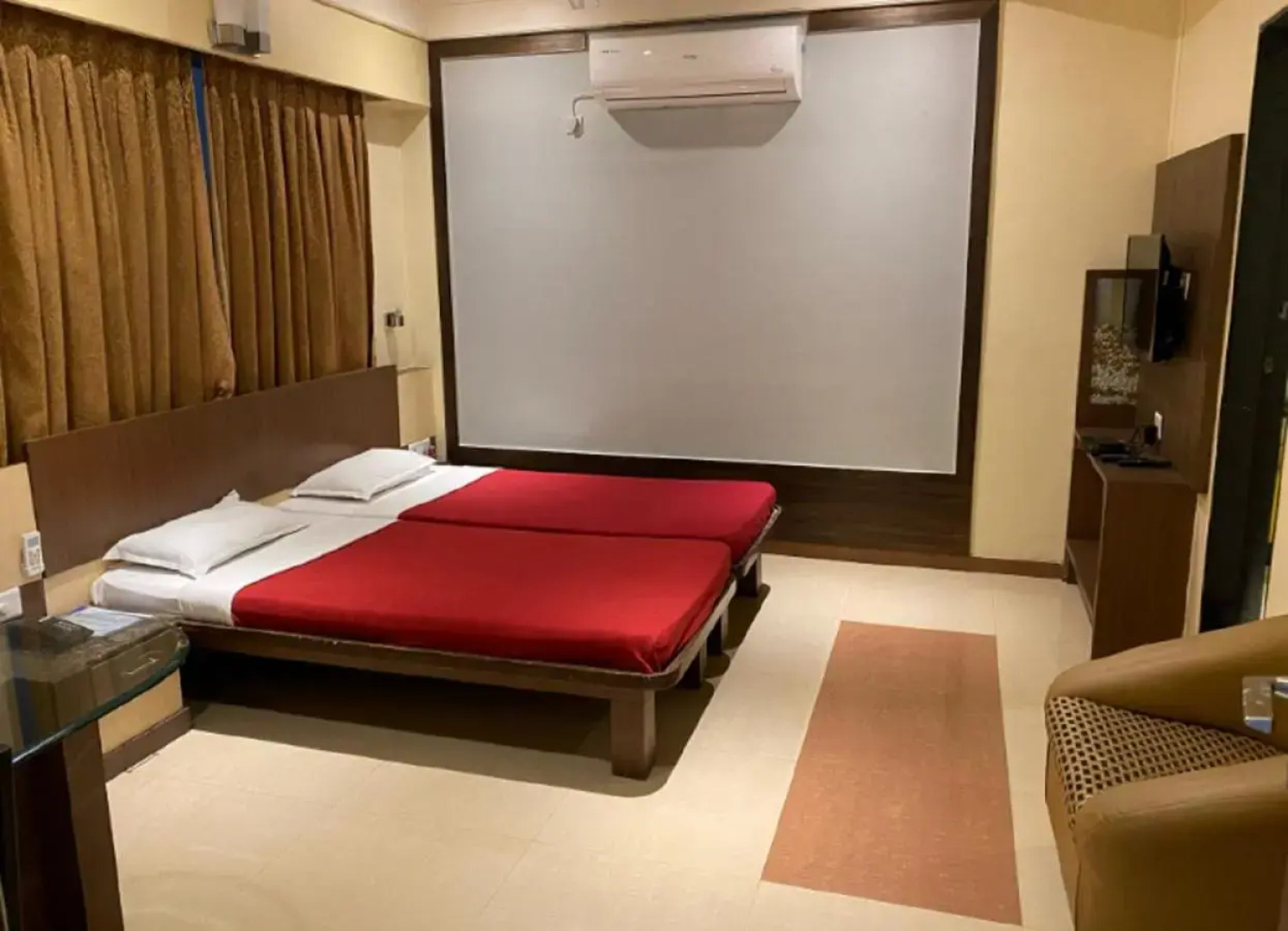 Hotel Ramakrishna International Nanded