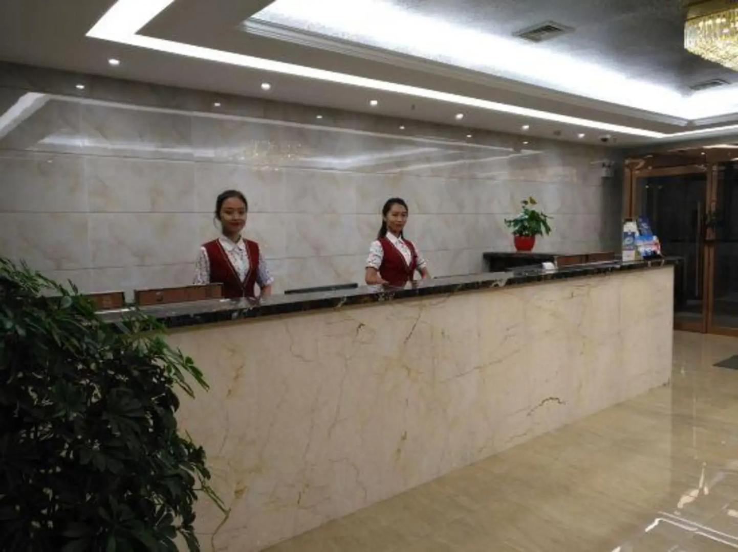 Airport Hotel