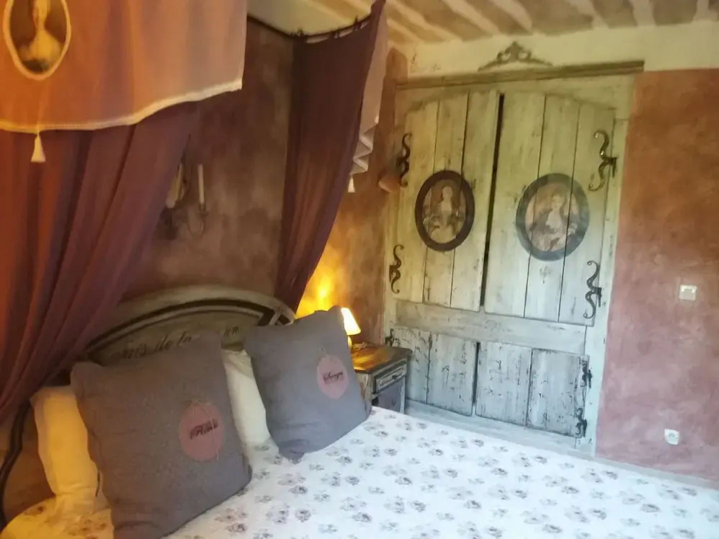 Maisonnette La médievale du Lubéron